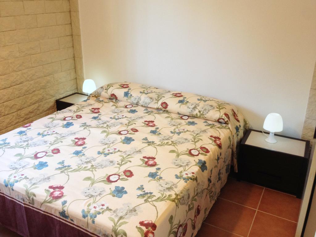 La Giara - Holiday Apartments Sampieri Phòng bức ảnh
